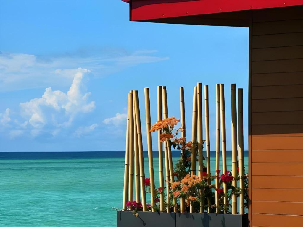 Sand Bay Resort 셈포르나 외부 사진